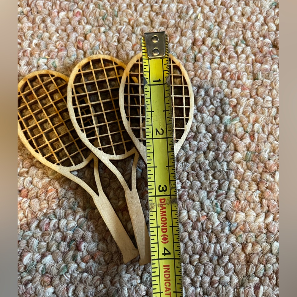 Wooden Tennis Rackets - Picture 2 of 3